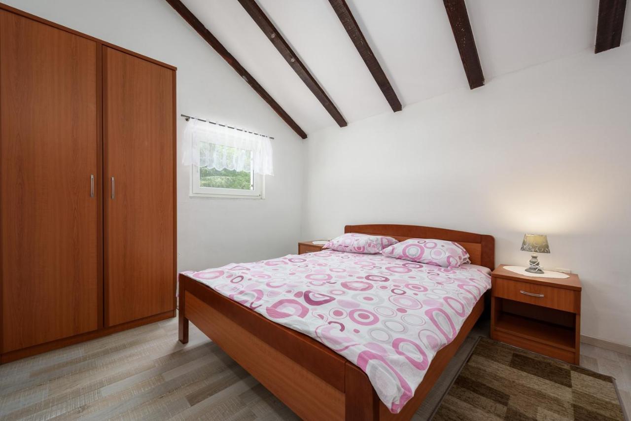 Amore House With Apartment Umag Kültér fotó