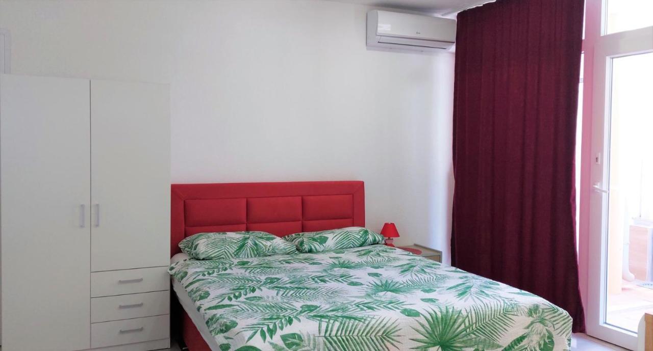 Amore House With Apartment Umag Kültér fotó