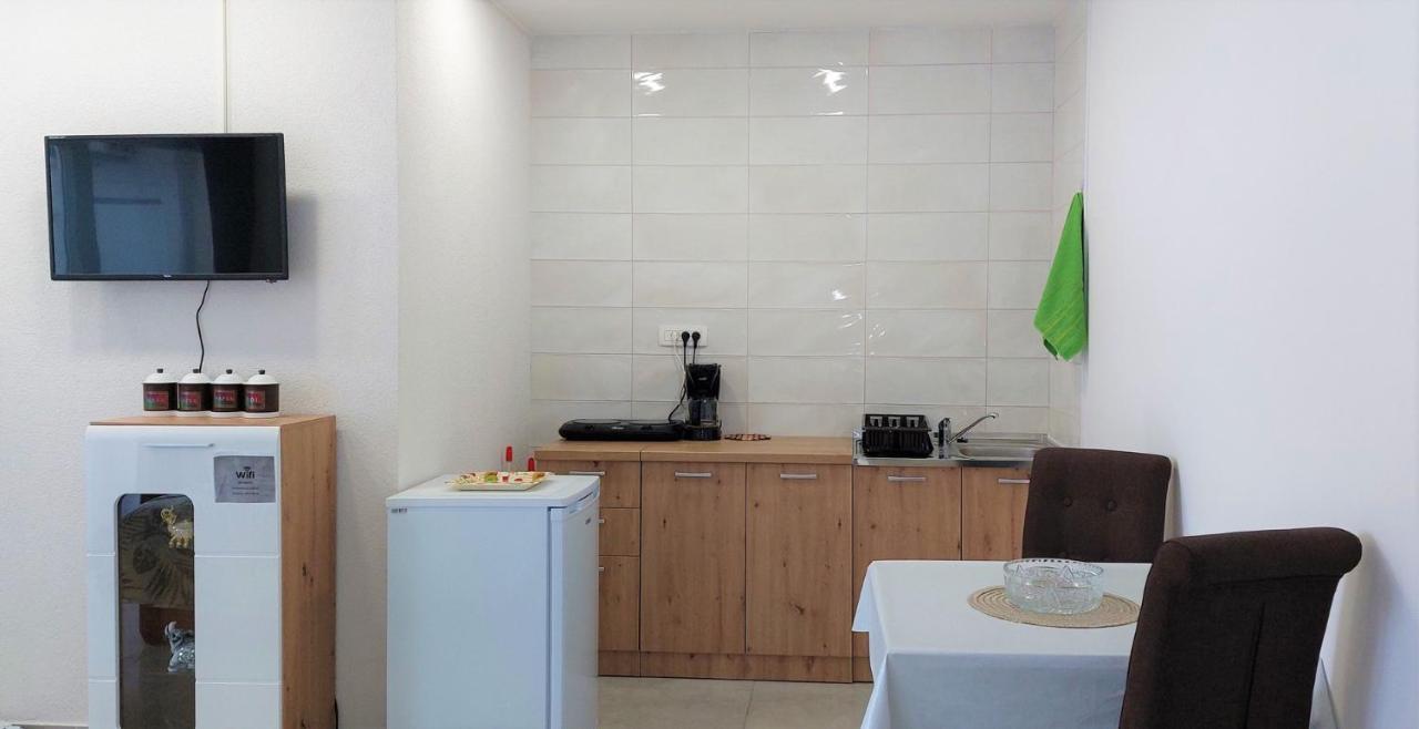 Amore House With Apartment Umag Kültér fotó