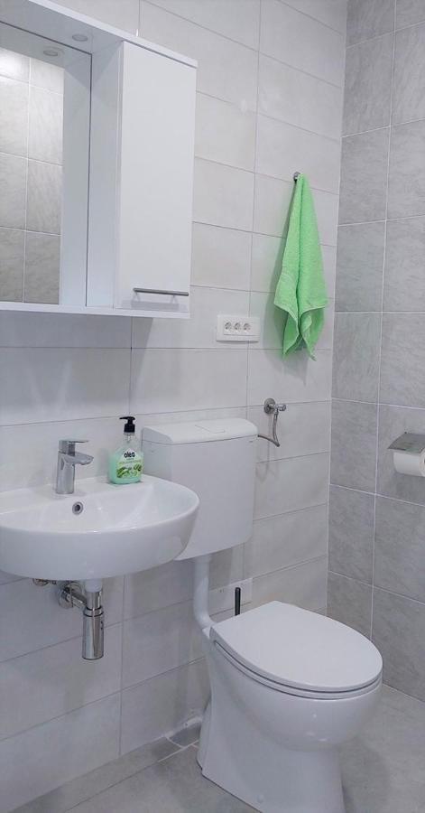 Amore House With Apartment Umag Kültér fotó